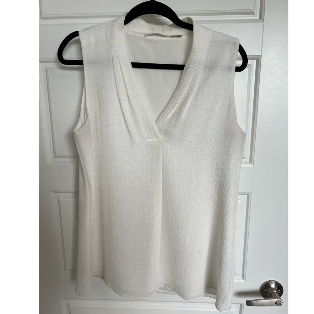 Calvin Klein Size L White Sleeveless Blouse